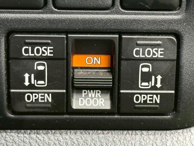 エスクァイア Gi Premium Package “Black-Tail 10型ナビ クルーズコントロール ETC  シートヒーター ステアリングヒーター 後席オートエアコン 両側電動スライドドア 地デジ バックカメラ 衝突軽減 レーンキープ プッシュスタート スマートキー(60枚目)