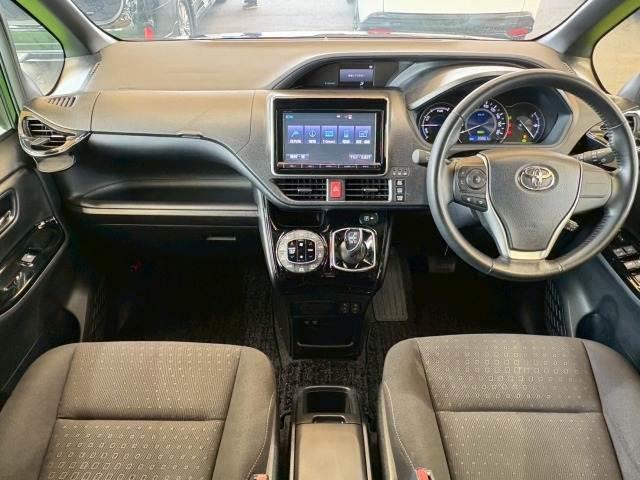 ノア G 純正9型ナビ 後席オートエアコン クルコン シートヒーター 衝突軽減 レーンキープ 後席オートエアコン プッシュスタート スマートキー 両側電動スライドドア ETC 地デジ バックカメラ(2枚目)