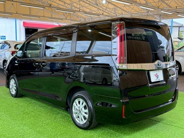 ノア G 純正9型ナビ 後席オートエアコン クルコン シートヒーター 衝突軽減 レーンキープ 後席オートエアコン プッシュスタート スマートキー 両側電動スライドドア ETC 地デジ バックカメラ(39枚目)