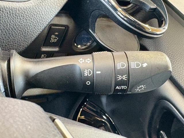 ノア G 純正9型ナビ 後席オートエアコン クルコン シートヒーター 衝突軽減 レーンキープ 後席オートエアコン プッシュスタート スマートキー 両側電動スライドドア ETC 地デジ バックカメラ(61枚目)