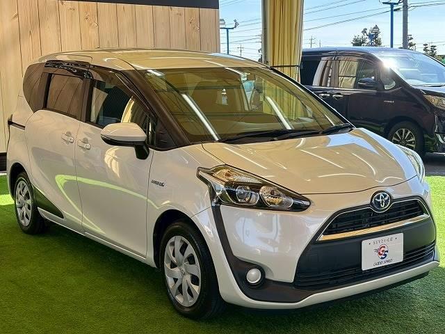 シエンタ ハイブリッドＧ　純正ナビ　両側電動スライドドア　シートヒーター　プッシュスタート　スマートキー　衝突軽減　レーンキープ　オートマチックハイビーム　ＥＴＣ　地デジ　バックカメラ　オートライト　オートエアコン（14枚目）