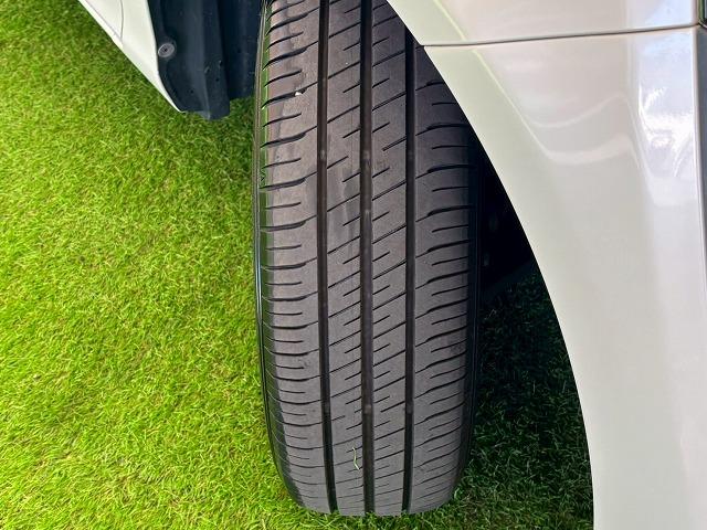 シエンタ ハイブリッドＧ　純正ナビ　両側電動スライドドア　シートヒーター　プッシュスタート　スマートキー　衝突軽減　レーンキープ　オートマチックハイビーム　ＥＴＣ　地デジ　バックカメラ　オートライト　オートエアコン（25枚目）