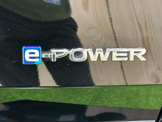 オーラ NISMO 9型ナビ 全周囲モニター プロパイロット BSM レーンキープ デジタルミラー シートヒーター ステアリングヒーター ETC2.0 クリアランスソナー 地デジ プッシュスタート スマートキー LED(27枚目)