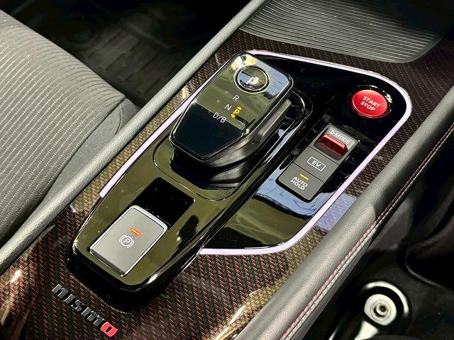 オーラ NISMO 9型ナビ 全周囲モニター プロパイロット BSM レーンキープ デジタルミラー シートヒーター ステアリングヒーター ETC2.0 クリアランスソナー 地デジ プッシュスタート スマートキー LED(57枚目)