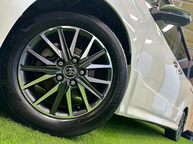 ヴォクシー ZS“煌II” 純正10型ナビ 後席モニター 両側電動スライドドア 衝突軽減 レーンキープアシスト ETC バックカメラ アイドリングストップ オートマチックハイビーム テレビキャンセラー リアクーラー 7人乗り(20枚目)