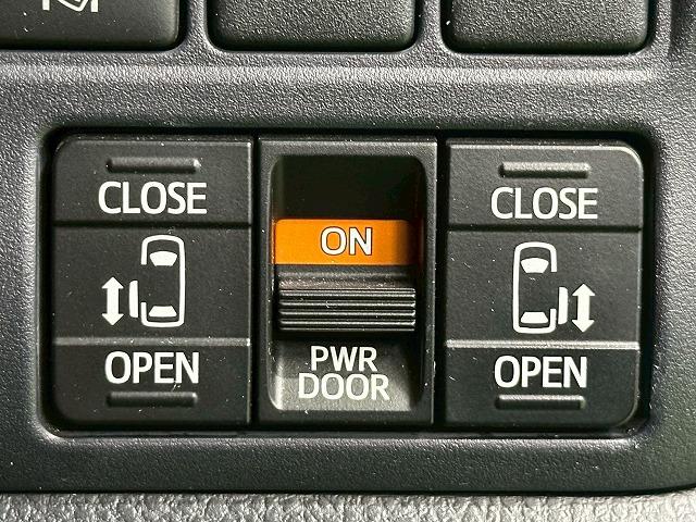 ヴォクシー ZS“煌II” 純正10型ナビ 後席モニター 両側電動スライドドア 衝突軽減 レーンキープアシスト ETC バックカメラ アイドリングストップ オートマチックハイビーム テレビキャンセラー リアクーラー 7人乗り(65枚目)