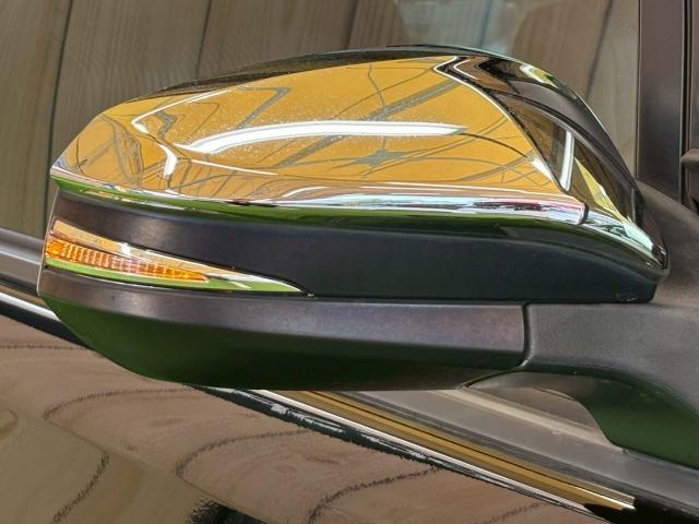 ヴォクシー ＺＳ　煌　純正１０インチナビ　フリップダウンモニター　両側電動スライド　軽減ブレーキ　レーンキープ　Ｂｌｕｅｔｏｏｔｈ　スマートキー　フルセグ　バックカメラ　フォグライト　ウォークスルー　ＥＴＣ　７人乗り（27枚目）