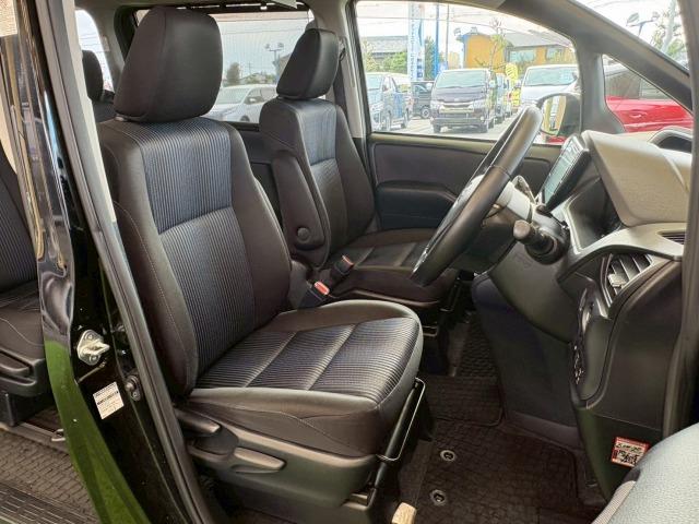 ヴォクシー ＺＳ　煌　純正１０インチナビ　フリップダウンモニター　両側電動スライド　軽減ブレーキ　レーンキープ　Ｂｌｕｅｔｏｏｔｈ　スマートキー　フルセグ　バックカメラ　フォグライト　ウォークスルー　ＥＴＣ　７人乗り（41枚目）