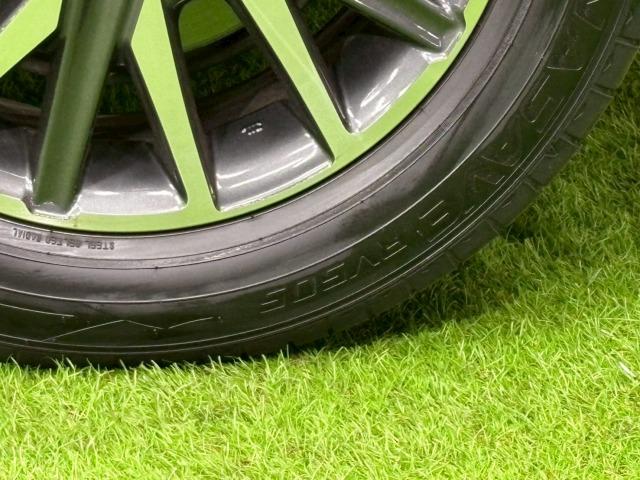 ヴォクシー ZS 9型ナビ 両側電動スライドドア 後席モニター 後席オートエアコン 地デジ バックカメラ Bluetooth接続 ETC フロントフォグライト LEDヘッドライト プッシュスタート スマートキー 7人(22枚目)