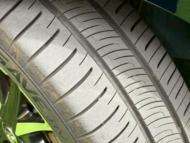 ヴォクシー ZS 9型ナビ 両側電動スライドドア 後席モニター 後席オートエアコン 地デジ バックカメラ Bluetooth接続 ETC フロントフォグライト LEDヘッドライト プッシュスタート スマートキー 7人(25枚目)