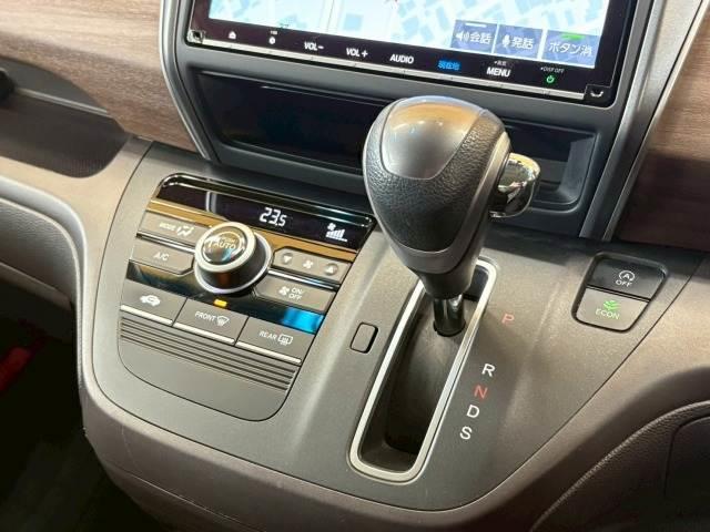 フリード G・ホンダセンシング 9型ナビ レーダークルーズ 衝突軽減 ETC 両側電動スライドドア レーンキープ クリアランスソナー プッシュスタート スマートキー 地デジ Bluetooth接続(8枚目)