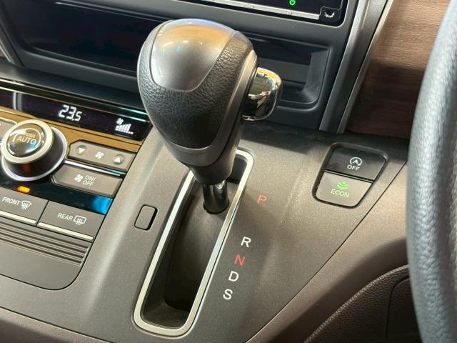 フリード G・ホンダセンシング 9型ナビ レーダークルーズ 衝突軽減 ETC 両側電動スライドドア レーンキープ クリアランスソナー プッシュスタート スマートキー 地デジ Bluetooth接続(51枚目)