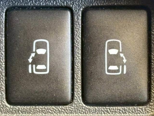 ハイエースバン スーパーGLダークプライム2 4WD 8型ナビ 両側電動スライド WEDSアルミ ホワイトレター トヨタセーフティーセンス オートマチックハイビーム LEDヘッドライト シートカバー フォグライト 地デジ バックカメラ ETC(5枚目)