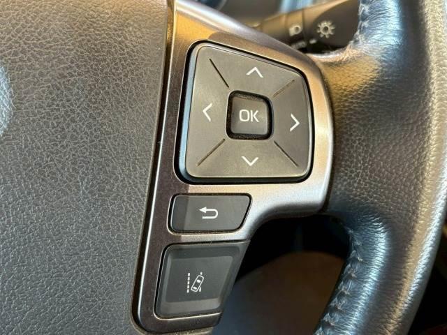 ハイエースバン スーパーGLダークプライム2 4WD 8型ナビ 両側電動スライド WEDSアルミ ホワイトレター トヨタセーフティーセンス オートマチックハイビーム LEDヘッドライト シートカバー フォグライト 地デジ バックカメラ ETC(7枚目)