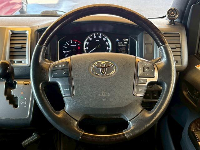 ハイエースバン スーパーGLダークプライム2 4WD 8型ナビ 両側電動スライド WEDSアルミ ホワイトレター トヨタセーフティーセンス オートマチックハイビーム LEDヘッドライト シートカバー フォグライト 地デジ バックカメラ ETC(29枚目)