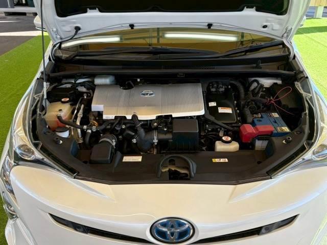 プリウス Ａ　フルエアロ　純正ＳＤナビ　レーダークルーズ　衝突軽減　レーンキープ　ヘッドアップディスプレイ　インテリジェントパーキングアシスト　オートマチックハイビーム　地デジ　バックカメラ　Ｂｌｕｅｔｏｏｔｈ（18枚目）