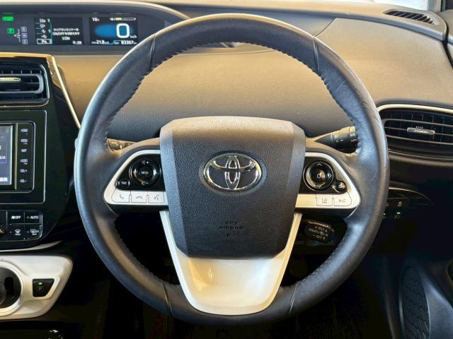 プリウス Ａ　フルエアロ　純正ＳＤナビ　レーダークルーズ　衝突軽減　レーンキープ　ヘッドアップディスプレイ　インテリジェントパーキングアシスト　オートマチックハイビーム　地デジ　バックカメラ　Ｂｌｕｅｔｏｏｔｈ（49枚目）