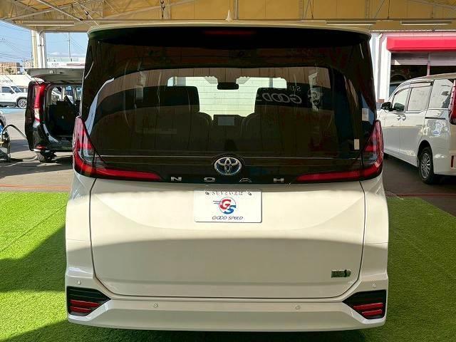 ノア Ｓ－Ｚ　ディスプレイオーディオ　ＣＤ／ＤＶＤデッキ　　　レーダークルーズコントロール　衝突軽減　レーンキープ　Ｂｌｕｅｔｏｏｔｈ　バックカメラ　シートヒーター　オートマチックハイビーム　ＢＳＭ　後席ＡＡＣ（17枚目）