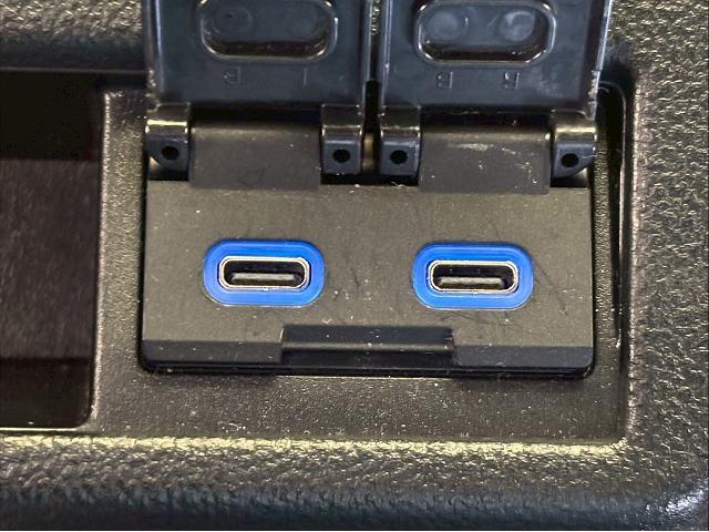 ノア Ｓ－Ｚ　ディスプレイオーディオ　ＣＤ／ＤＶＤデッキ　　　レーダークルーズコントロール　衝突軽減　レーンキープ　Ｂｌｕｅｔｏｏｔｈ　バックカメラ　シートヒーター　オートマチックハイビーム　ＢＳＭ　後席ＡＡＣ（44枚目）