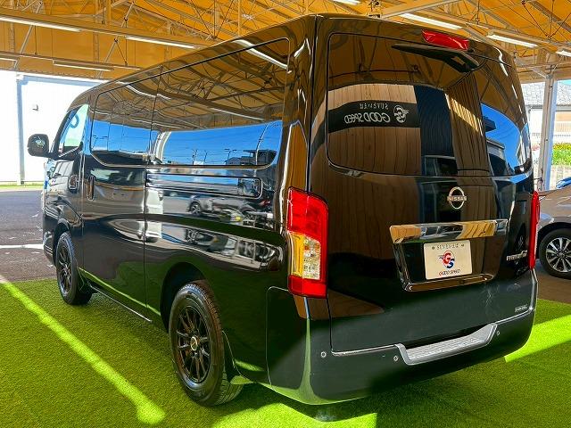 キャラバン ロンググランドプレミアムＧＸ　９型ナビ　全方位カメラ　デジタルミラー　クリアランスソナー　ドライブレコーダー　ＥＴＣ　禁煙車　レーダー探知機　ＢＩＳＯＮアルミホイール　スマートキー　オートエアコン　ＣＤ／ＤＶＤ再生（36枚目）