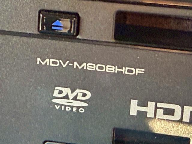 キャラバン ロンググランドプレミアムＧＸ　９型ナビ　全方位カメラ　デジタルミラー　クリアランスソナー　ドライブレコーダー　ＥＴＣ　禁煙車　レーダー探知機　ＢＩＳＯＮアルミホイール　スマートキー　オートエアコン　ＣＤ／ＤＶＤ再生（49枚目）