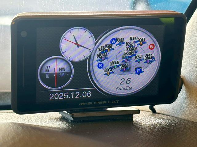 キャラバン ロンググランドプレミアムＧＸ　９型ナビ　全方位カメラ　デジタルミラー　クリアランスソナー　ドライブレコーダー　ＥＴＣ　禁煙車　レーダー探知機　ＢＩＳＯＮアルミホイール　スマートキー　オートエアコン　ＣＤ／ＤＶＤ再生（55枚目）