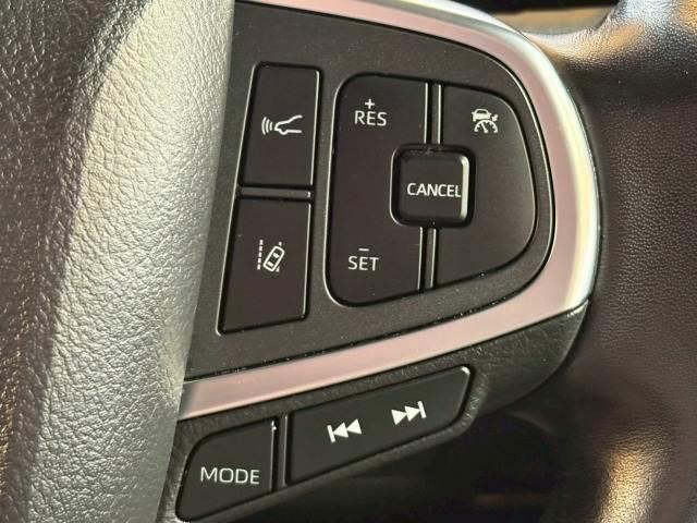 グランエース Premium 後席モニター 全方位 ナビ シートヒーター レ-ダークルーズ 衝突軽減 レーンキープ デジタルインナーミラー ブラインドスポットモニター 後席オートエアコン 電動シート クリアランスソナー(5枚目)