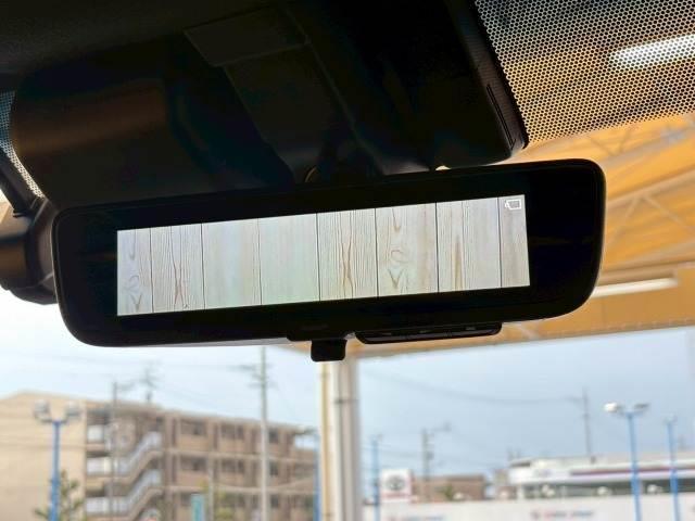 グランエース Premium 後席モニター 全方位 ナビ シートヒーター レ-ダークルーズ 衝突軽減 レーンキープ デジタルインナーミラー ブラインドスポットモニター 後席オートエアコン 電動シート クリアランスソナー(7枚目)