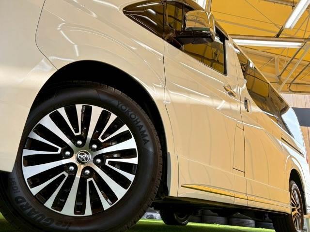 グランエース Premium 後席モニター 全方位 ナビ シートヒーター レ-ダークルーズ 衝突軽減 レーンキープ デジタルインナーミラー ブラインドスポットモニター 後席オートエアコン 電動シート クリアランスソナー(20枚目)