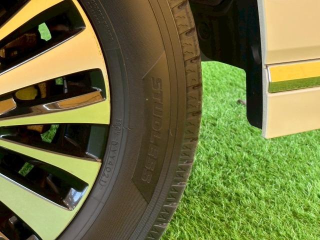 グランエース Premium 後席モニター 全方位 ナビ シートヒーター レ-ダークルーズ 衝突軽減 レーンキープ デジタルインナーミラー ブラインドスポットモニター 後席オートエアコン 電動シート クリアランスソナー(24枚目)