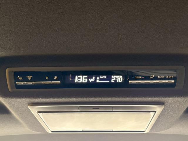 グランエース Premium 後席モニター 全方位 ナビ シートヒーター レ-ダークルーズ 衝突軽減 レーンキープ デジタルインナーミラー ブラインドスポットモニター 後席オートエアコン 電動シート クリアランスソナー(45枚目)