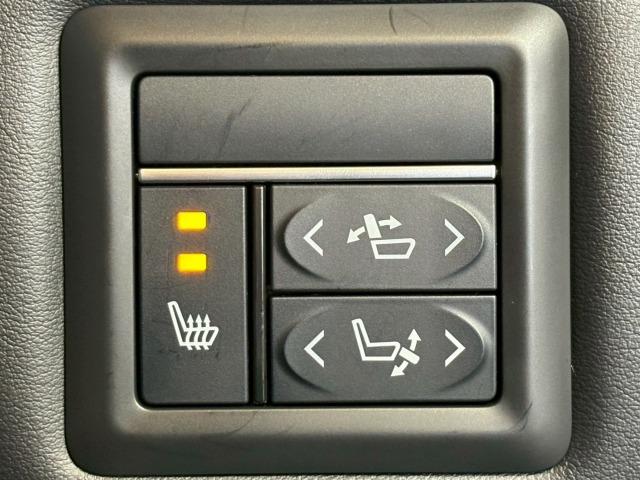 グランエース Premium 後席モニター 全方位 ナビ シートヒーター レ-ダークルーズ 衝突軽減 レーンキープ デジタルインナーミラー ブラインドスポットモニター 後席オートエアコン 電動シート クリアランスソナー(47枚目)