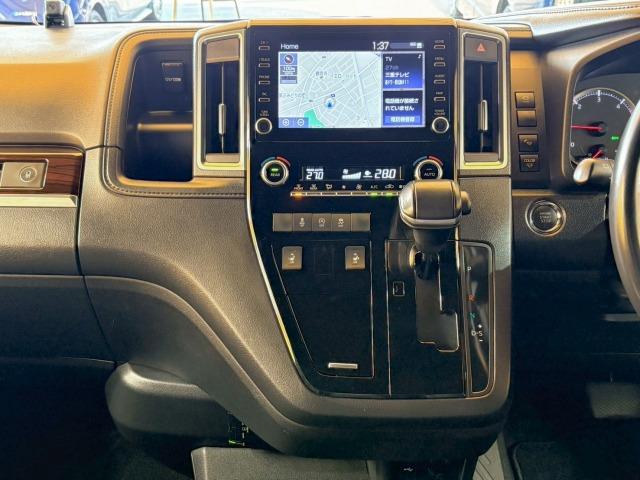 グランエース Premium 後席モニター 全方位 ナビ シートヒーター レ-ダークルーズ 衝突軽減 レーンキープ デジタルインナーミラー ブラインドスポットモニター 後席オートエアコン 電動シート クリアランスソナー(50枚目)