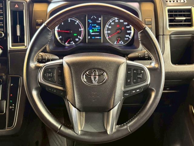 グランエース Premium 後席モニター 全方位 ナビ シートヒーター レ-ダークルーズ 衝突軽減 レーンキープ デジタルインナーミラー ブラインドスポットモニター 後席オートエアコン 電動シート クリアランスソナー(52枚目)