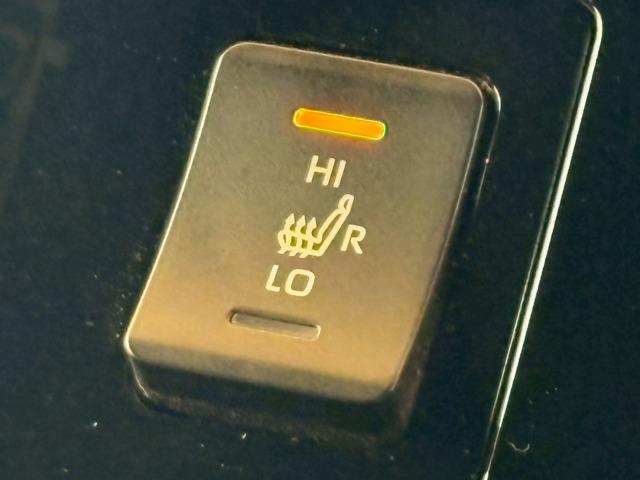 グランエース Premium 後席モニター 全方位 ナビ シートヒーター レ-ダークルーズ 衝突軽減 レーンキープ デジタルインナーミラー ブラインドスポットモニター 後席オートエアコン 電動シート クリアランスソナー(59枚目)