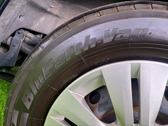 キャラバン プレミアムGX 純正ナビ 全周囲 シートヒーター 電動スライドドア 軽油 4WD クリアランスソナー 小窓 デジタルインナーミラー プッシュスタート スマートキー Bluetooth接続 LEDヘッドライト(23枚目)