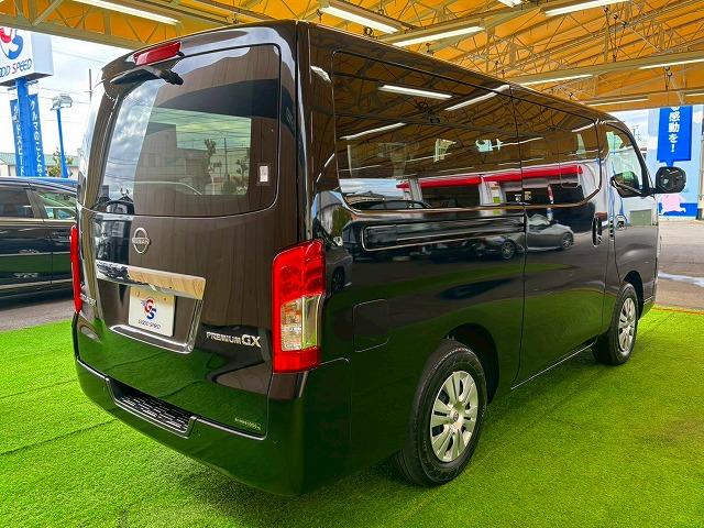 キャラバン プレミアムGX 純正ナビ 全周囲 シートヒーター 電動スライドドア 軽油 4WD クリアランスソナー 小窓 デジタルインナーミラー プッシュスタート スマートキー Bluetooth接続 LEDヘッドライト(37枚目)