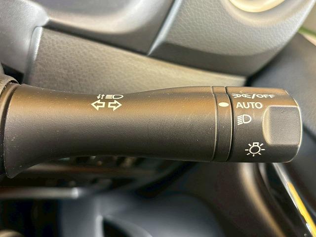 キャラバン プレミアムGX 純正ナビ 全周囲 シートヒーター 電動スライドドア 軽油 4WD クリアランスソナー 小窓 デジタルインナーミラー プッシュスタート スマートキー Bluetooth接続 LEDヘッドライト(56枚目)