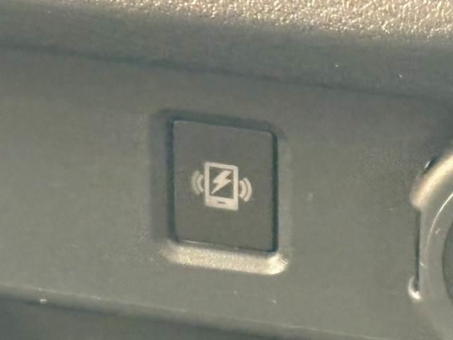 ノート Ｘ　９型ナビ　全方位　レーダークルーズ　デジタルミラー　ブラインドスポットモニター　クリアランスソナー　ＬＥＤヘッドライト　ＥＴＣ　オートマチックハイビーム　プッシュスタート　スマートキー　ワイヤレス充電（9枚目）