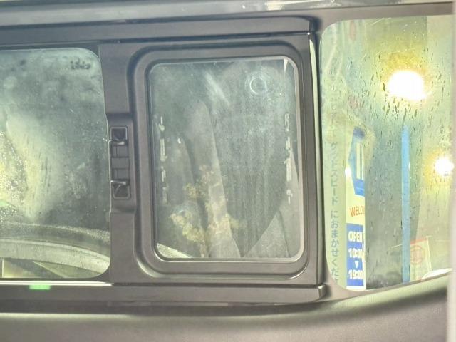 キャラバン グランドプレミアムＧＸ　全方位　デジタルミラー　４ＷＤ　ベットキッド　ディーゼルエンジン　ディスプレイオーディオ　小窓　　ＬＥＤヘッドライト　フロントフォグライト　クリアランスソナー　プッシュスタート　スマートキー（41枚目）