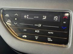 【オートエアコン】装備です！車内の温度を設定して頂ければ風量が自動で設定されます！ 7