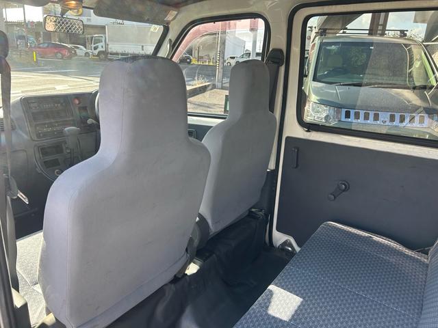 ハイゼットカーゴ 　軽バン　エアコン　両側パワースライドドア　走行距離２９０００ｋｍ　取扱い説明書　スペアキー　運転席エアバッグ　助手席エアバッグ（57枚目）