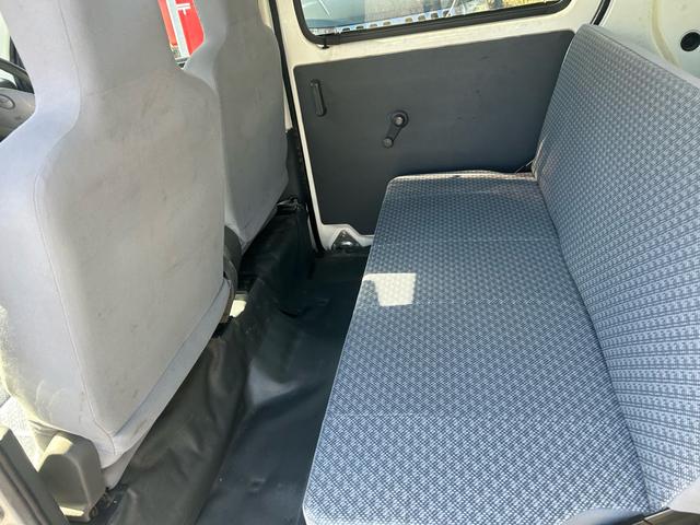 ハイゼットカーゴ 　軽バン　エアコン　両側パワースライドドア　走行距離２９０００ｋｍ　取扱い説明書　スペアキー　運転席エアバッグ　助手席エアバッグ（58枚目）
