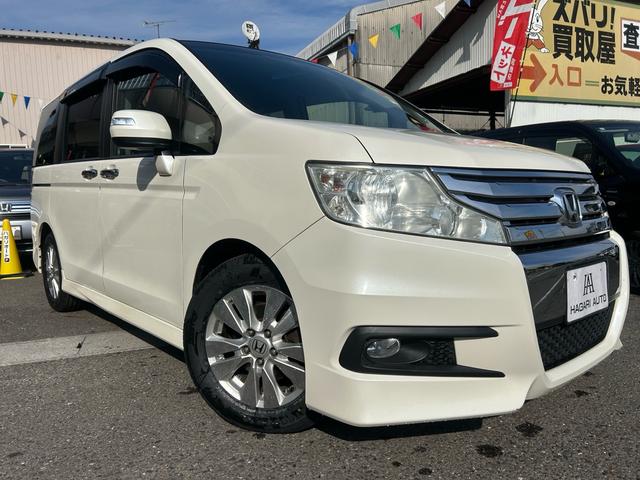 ステップワゴンスパーダ Ｚ　ＨＤＤナビエディション　ワンオーナー　純正ナビ　フルセグテレビ　バックカメラ　両側パワースライドドア　ＥＴＣ　キーレスエントリー　スマートキー　ＨＩＤヘッドライト（4枚目）