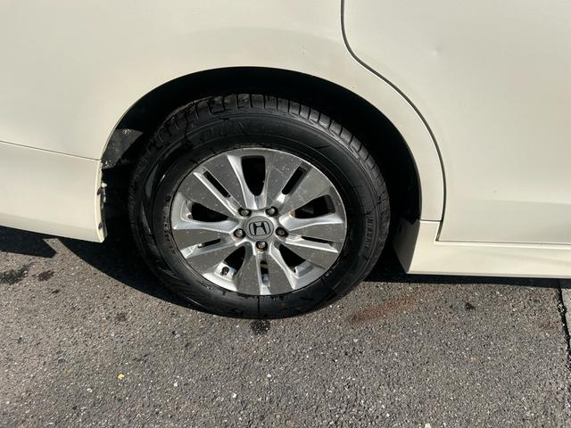 ステップワゴンスパーダ Ｚ　ＨＤＤナビエディション　ワンオーナー　純正ナビ　フルセグテレビ　バックカメラ　両側パワースライドドア　ＥＴＣ　キーレスエントリー　スマートキー　ＨＩＤヘッドライト（18枚目）