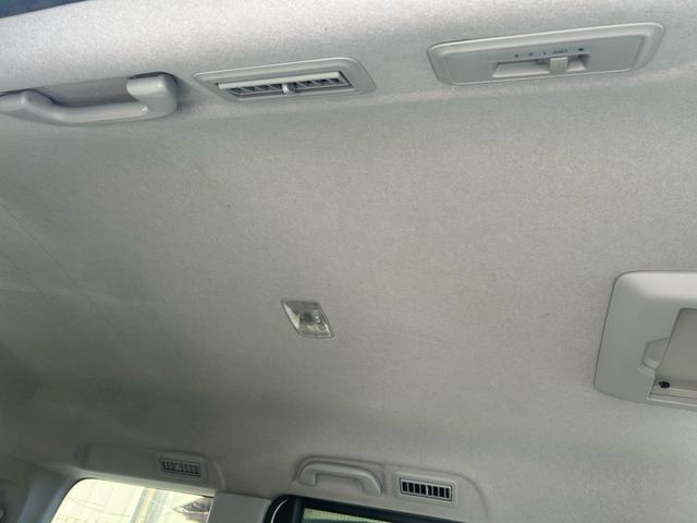 ステップワゴンスパーダ Ｚ　ＨＤＤナビエディション　ワンオーナー　純正ナビ　フルセグテレビ　バックカメラ　両側パワースライドドア　ＥＴＣ　キーレスエントリー　スマートキー　ＨＩＤヘッドライト（46枚目）