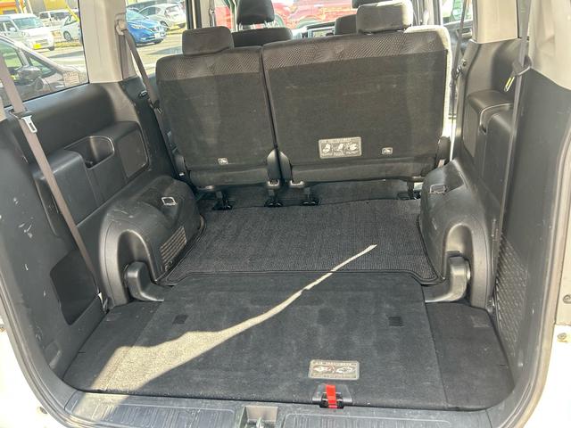 ステップワゴンスパーダ Ｚ　ＨＤＤナビエディション　ワンオーナー　純正ナビ　フルセグテレビ　バックカメラ　両側パワースライドドア　ＥＴＣ　キーレスエントリー　スマートキー　ＨＩＤヘッドライト（47枚目）