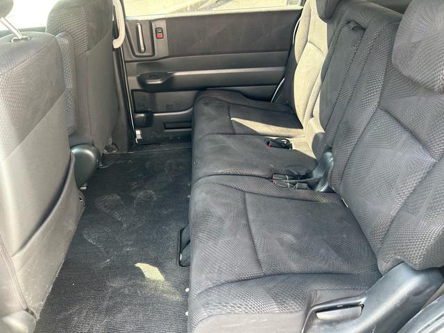 ステップワゴンスパーダ Ｚ　ＨＤＤナビエディション　ワンオーナー　純正ナビ　フルセグテレビ　バックカメラ　両側パワースライドドア　ＥＴＣ　キーレスエントリー　スマートキー　ＨＩＤヘッドライト（55枚目）