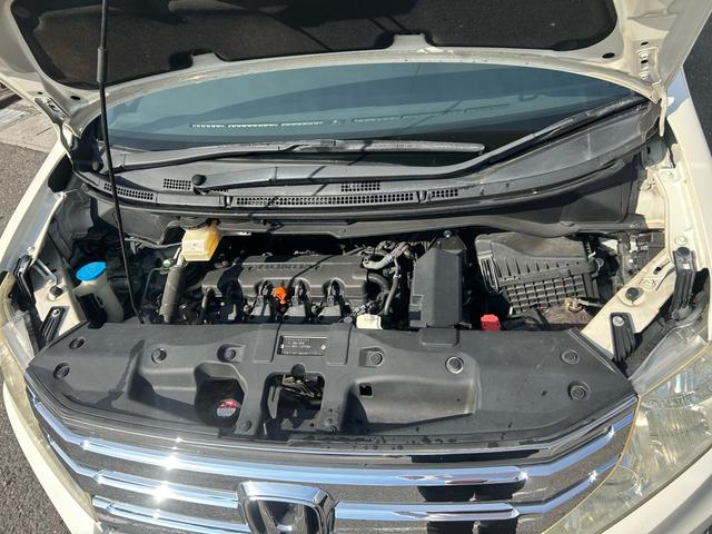 ステップワゴンスパーダ Ｚ　ＨＤＤナビエディション　ワンオーナー　純正ナビ　フルセグテレビ　バックカメラ　両側パワースライドドア　ＥＴＣ　キーレスエントリー　スマートキー　ＨＩＤヘッドライト（58枚目）