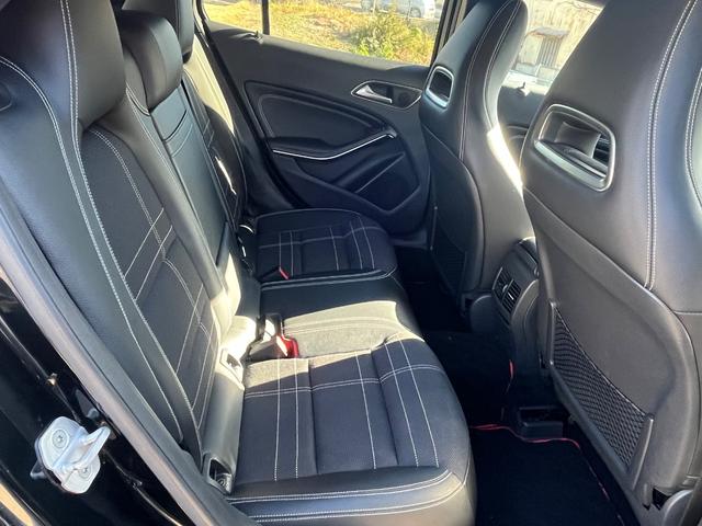 GLAクラス GLA180 ハーフレザーシート レーダーセーフティーPKG Bluetooth 純正アルミ オートリアゲート シートヒーター(12枚目)